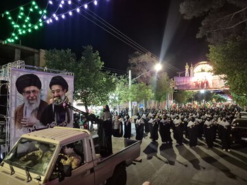 تصاویر/ چهل و نهمین شب از تجمعات پرشور مردم ولایتمدار شهرستان نایین