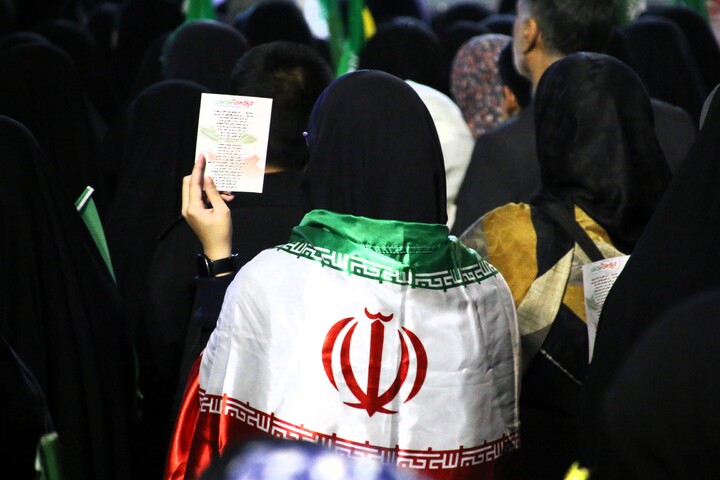 تصاویر/ اجتماع دختران جان فدای کرمانی
