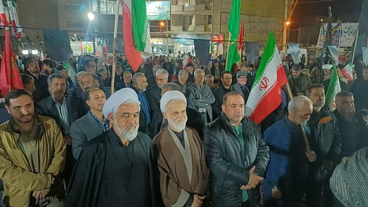 تصاویر/چهل و نهمین شب حضور پرشور مردم ولایتمدار مامونیه در تجدید بیعت با آرمان‌های انقلاب