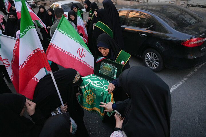 اجتماع بزرگ دختران جان فدای ایران معطر به شمیم پرچم فاطمی شد