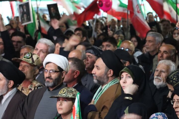 تصاویر/ استمرار حضور حماسی خیابانی مردم ارومیه در دفاع از نظام اسلامی