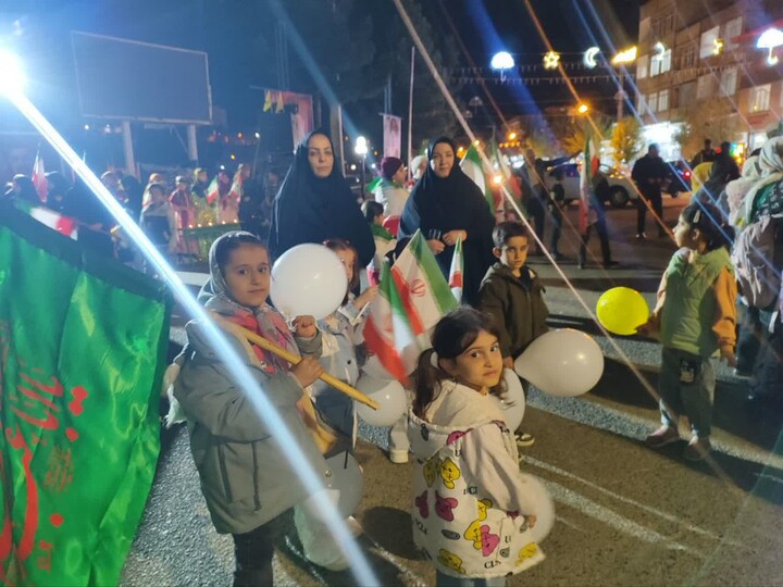 تصاویر/ حال و هوای خداآفرین در شب‌های حضور