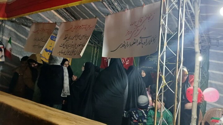 تصاویر/ فعالیت طلاب مدرسه علمیه خدیجه کبری