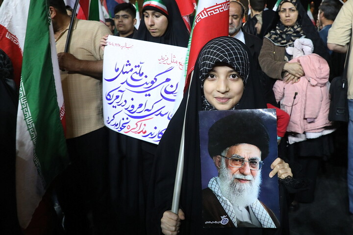 تصاویر/ اجتماع دختران جان فدای ایران