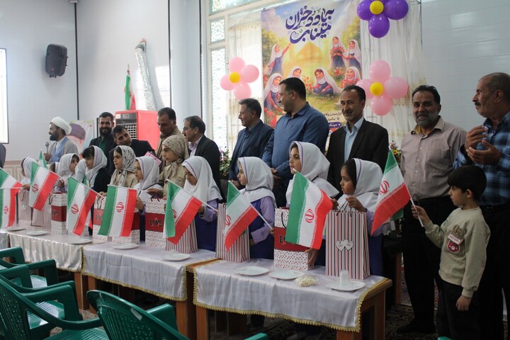 تصاویر/ ویژه‌برنامه «به یاد دختران میناب» توسط دبستان فروزندگان جوپار
