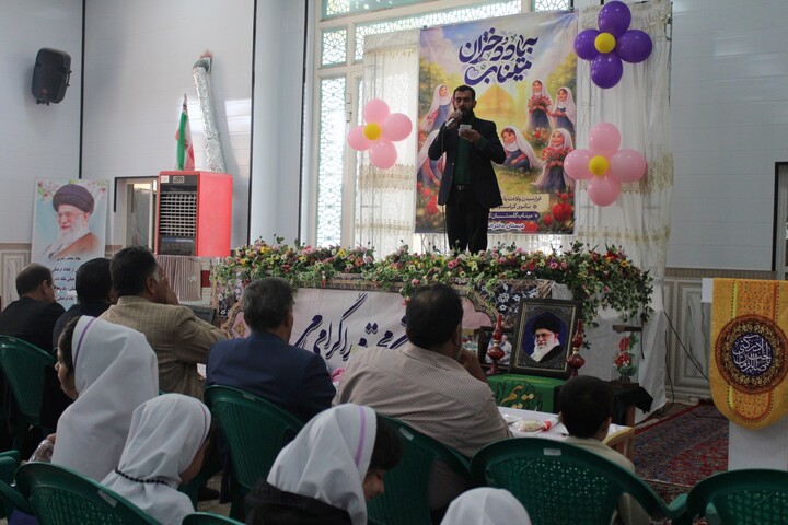 تصاویر/ ویژه‌برنامه «به یاد دختران میناب» توسط دبستان فروزندگان جوپار