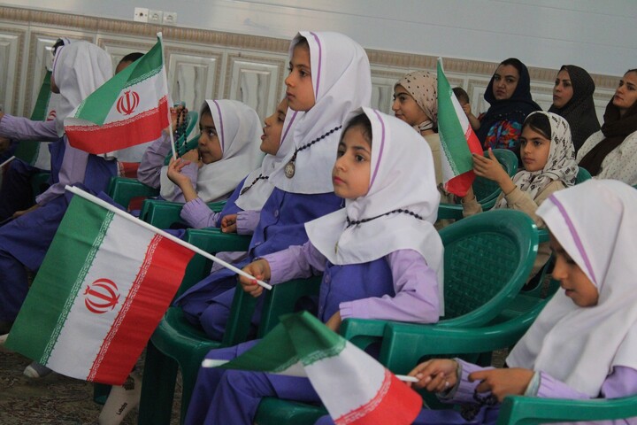 تصاویر/ ویژه‌برنامه «به یاد دختران میناب» توسط دبستان فروزندگان جوپار