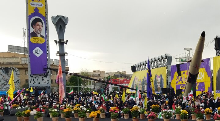تصاویر/ ســومیــن اجتمـــاع دختـــران آرمـــانی در میــدان امام حسیــن(ع) تهران