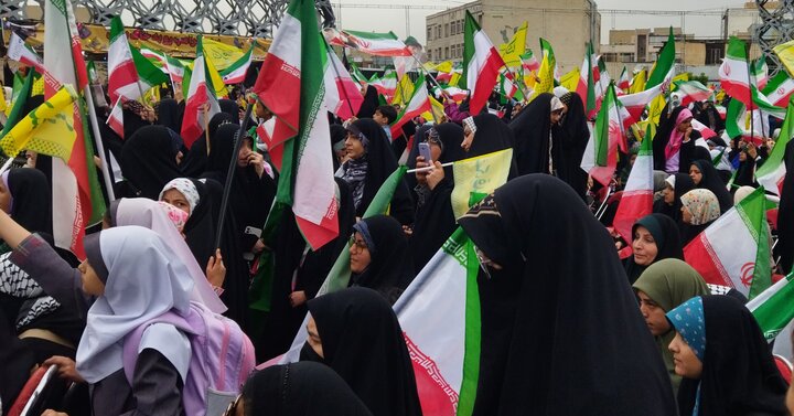 تصاویر/ ســومیــن اجتمـــاع دختـــران آرمـــانی در میــدان امام حسیــن(ع) تهران