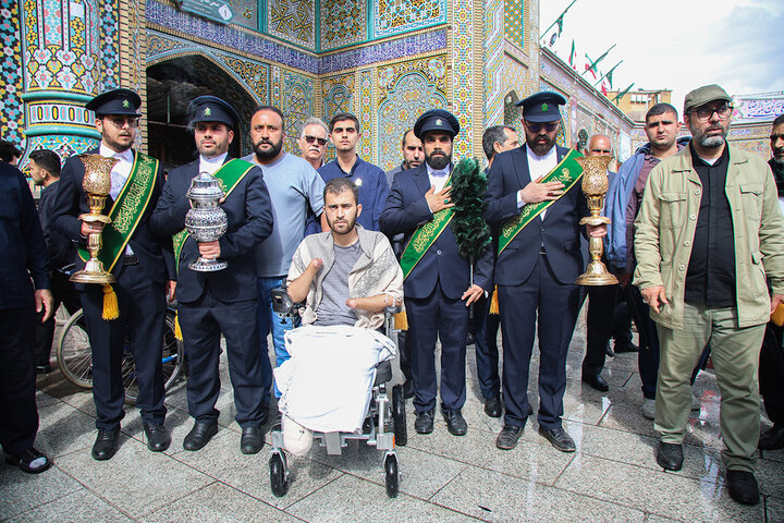 زیارت حرم بانوی کرامت با دودست و دوپایی که برای اسلام فدا شد
