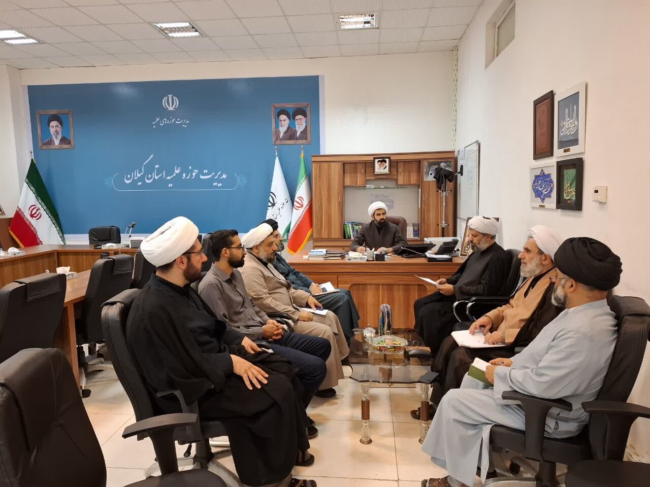 نشست کمیته جذب و پذیرش حوزه علمیه استان گیلان برگزار شد