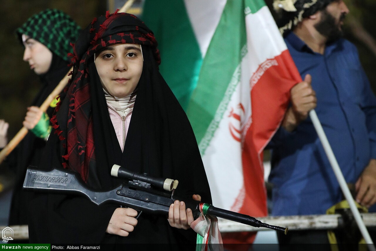 چرا دهه‌هشتادی‌ها و نودی‌ها در صف اول حمایت از ایران قرار دارند؟ / چگونه حضور مردمی ماندگار می‌شود؟