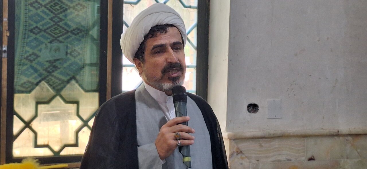 ملتی با فرهنگ شهادت و مطیع ولایت، طعم شکست را نخواهد چشید