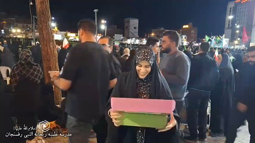کلیپ| فعالیت مدرسه علمیه ریحانه النبی رفسنجان به مناسبت روز دختر
