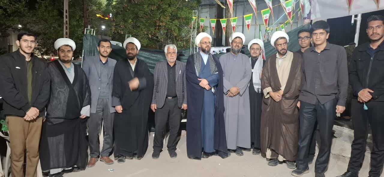 تصاویر/ فعالیت موکب طلاب زرندی در پنجاهمین شب از جنگ رمضان