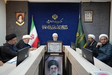 تصاویر / حضور آیت الله اعرافی در قرارگاه بلاغ مبین حوزه علمیه استان تهران