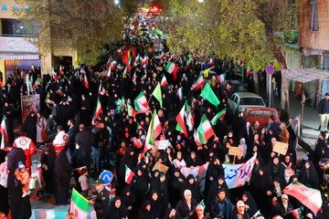 فیلم| اجتماع بزرگ دختران جان فدای ایران در شهرکرد