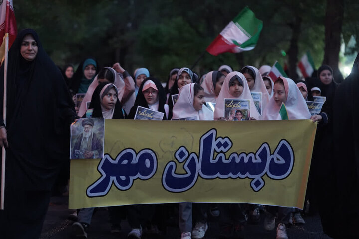 تصاویر/ اجتماع و رزمایش بزرگ دختران شهریار