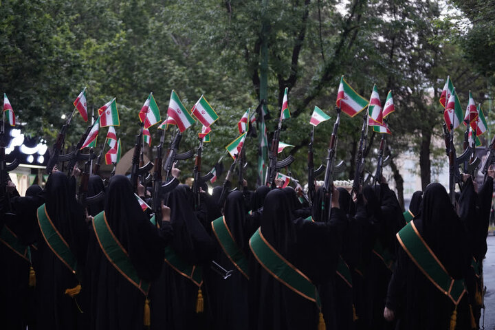 تصاویر/ اجتماع و رزمایش بزرگ دختران شهریار