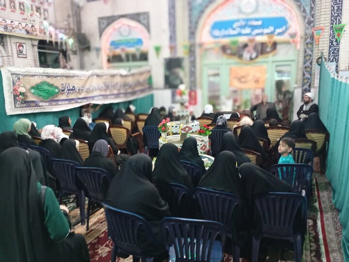 تصاویر/ نشست تبیینی «دختران آرمانی» در مسجد امیرالمومنین(ع)