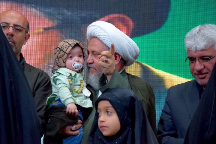 تصاویر/یادواره معصومه های وطن در مصلی شهید آیت الله خامنه ای آران و بیدگل