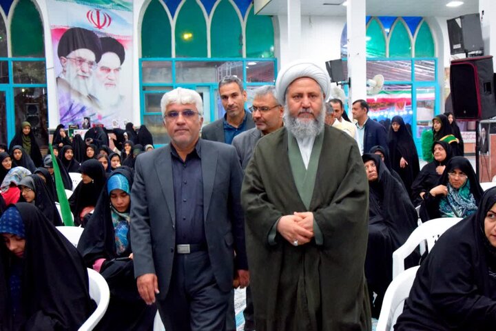 تصاویر/یادواره معصومه های وطن در مصلی شهید آیت الله خامنه ای آران و بیدگل