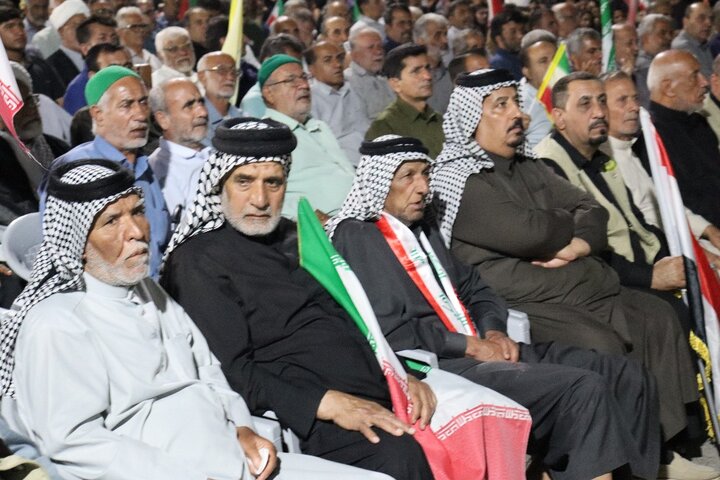تصاویر/ حضور موکب‌داران عراقی در اجتماع خیابانی مردم دیّر
