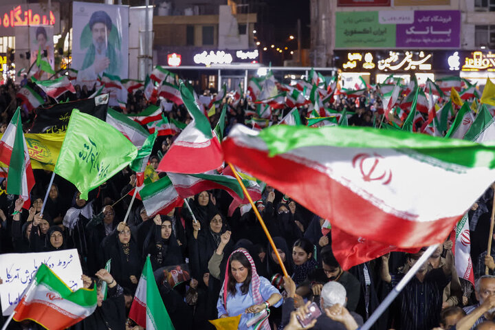تصاویر/ اجتماع لبیک یا امام در بوشهر