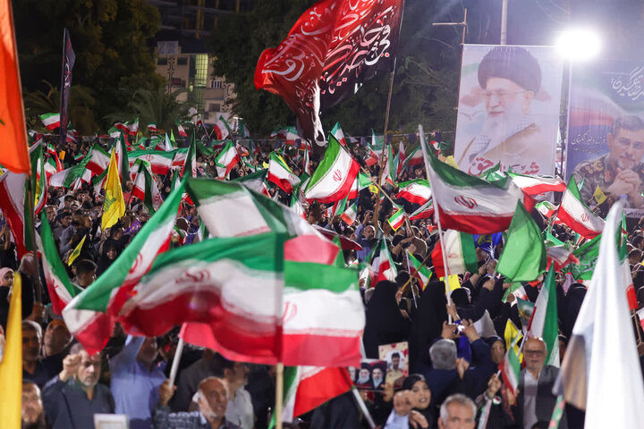 تصاویر/ اجتماع لبیک یا امام در بوشهر