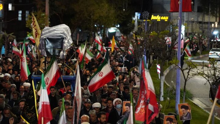 تصاویر / موج 51 حماسه خیابان خوی با حضور فرمانده سپاه شهدای آذربایجان‌غربی