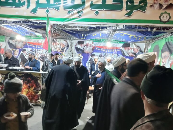 تصاویر/ حضور مسئول سازمان بسیج اساتید، طلاب و روحانیون کشور در تجمع مردمی ارومیه