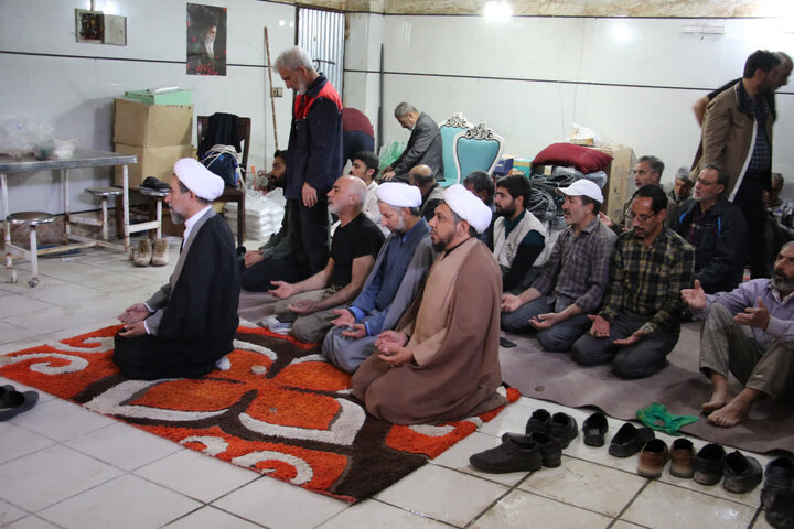 تصاویر|بازدید حجت‌الاسلام والمسلمین خطاط از منازل آسیب دیده و فعالیت گروه های جهادی