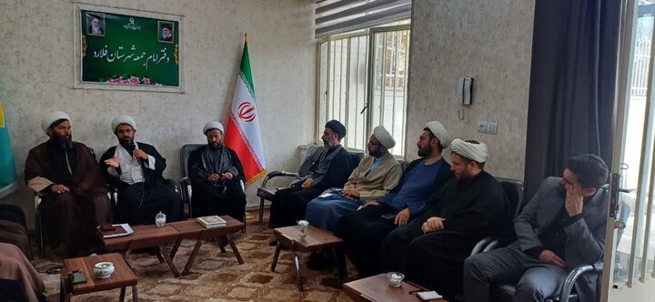 اجتماع طلاب و روحانیون در شهرستان فلارد
