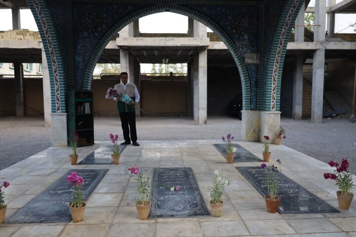 تصاویر/تجدید عهد و میثاق کانون‌های خدمت رضوی شهرستان نطنز با آرمان های شهداء