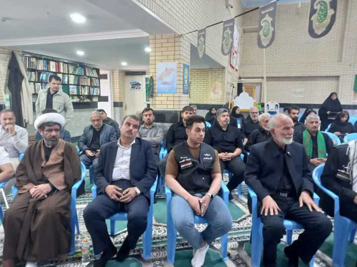 تصاویر/ تجلیل از خانواده‌های معظم شهدای جنگ رمضان در برازجان