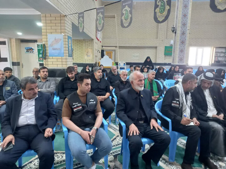 تصاویر/ تجلیل از خانواده‌های معظم شهدای جنگ رمضان در برازجان