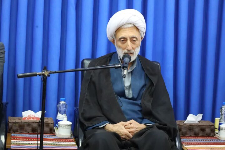 تصاویر/ دیدار مسئولان اداره کل غله و خدمات بازرگانی مازندران با نماینده ولی فقیه در استان