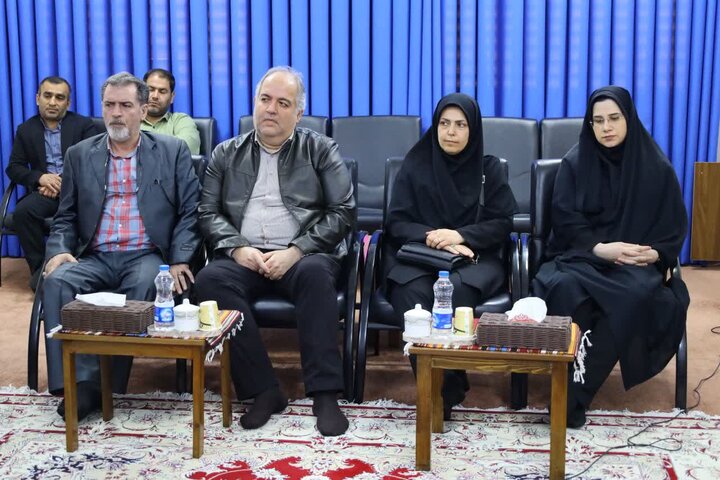 تصاویر/ دیدار مسئولان اداره کل غله و خدمات بازرگانی مازندران با نماینده ولی فقیه در استان