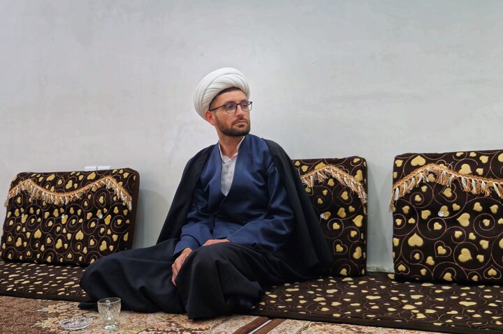 تصاویر/ تکریم حجت‌الاسلام والمسلمین مهدی معتمدی حافظ کل قرآن و استاد حفظ طرح شجره طیبه