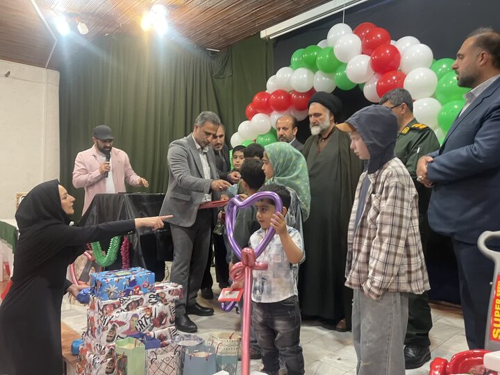 تصاویر/ حضور امام جمعه نوشهر در مراسم تقدیر از فرزندان شهدای جنگ رمضان