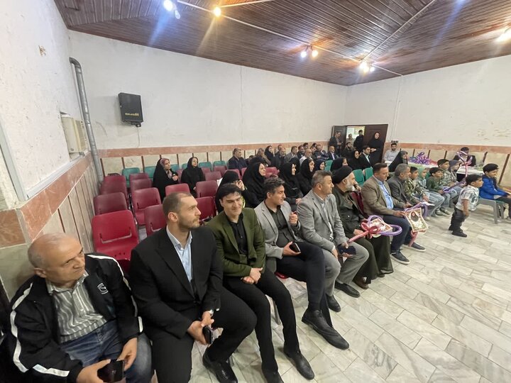 تصاویر/ حضور امام جمعه نوشهر در مراسم تقدیر از فرزندان شهدای جنگ رمضان