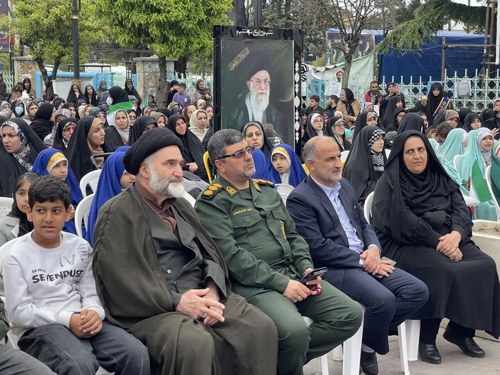 تصاویر/ حضور امام جمعه شهرستان نوشهر در اجتماع بزرگ دختران جان فدای ایران