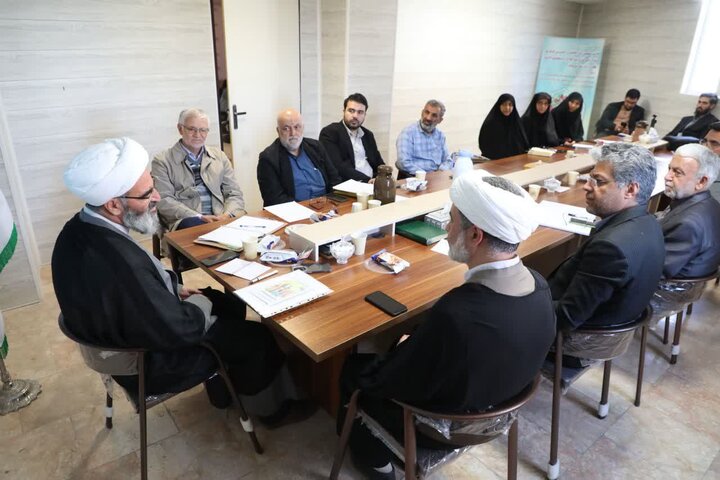 تصاویر/ نماینده ولی‌فقیه در استان سمنان در بازدید از بنیاد فرهنگی مهدی موعود(عج)