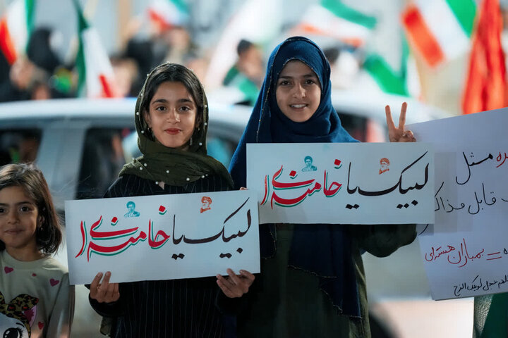 تصاویر/ اجتماع بزرگ فرشته ها  در کرمان
