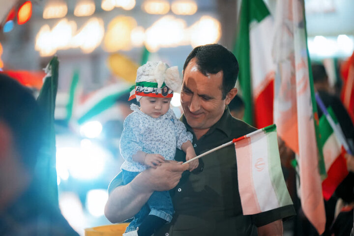 تصاویر/ اجتماع بزرگ فرشته ها  در کرمان