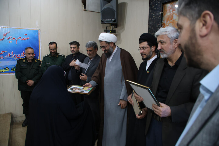 تصاویر / آیین تجلیل از جانبازان سرافراز تویسرکانی