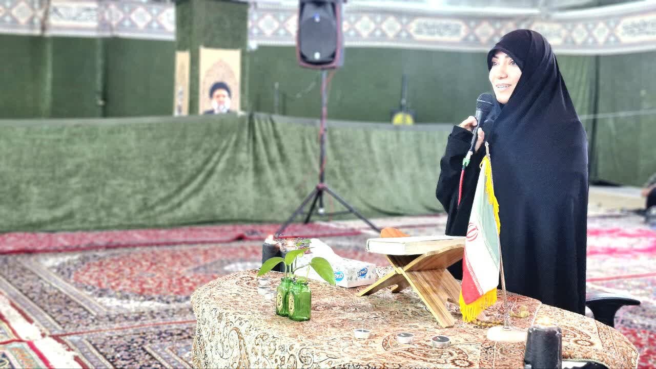 گردهمایی بانوان حفاظ قرآن در کاشان برگزار شد