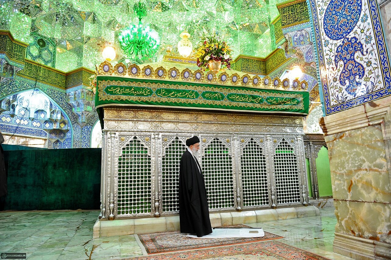 La lieta novella del Paradiso per chi compie la ziyarat di Fatima bint Musa al-Maʿsumah