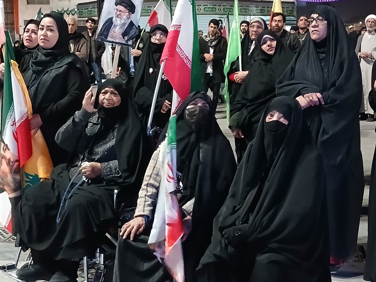 تصاویر / پنجاهمین اجتماع  مردمی در عرصه میدان شهدامشهد