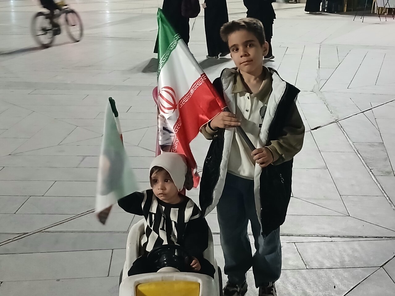 تصاویر / پنجاهمین اجتماع  مردمی در عرصه میدان شهدامشهد